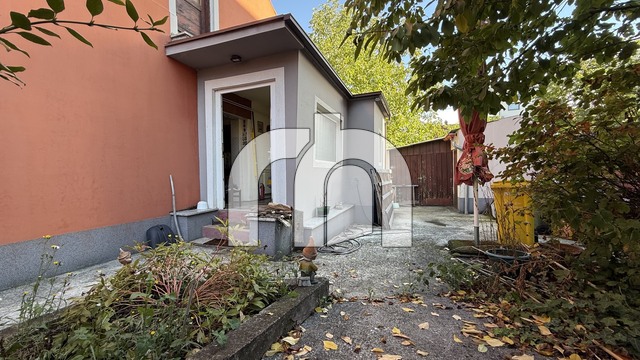 TREŠNJEVKA, KUĆA 136 m2, ZA KOMPLETNU RENOVACIJU, PARCELA 288 m2 - BEZ PROVIZIJE ZA KUPCE!